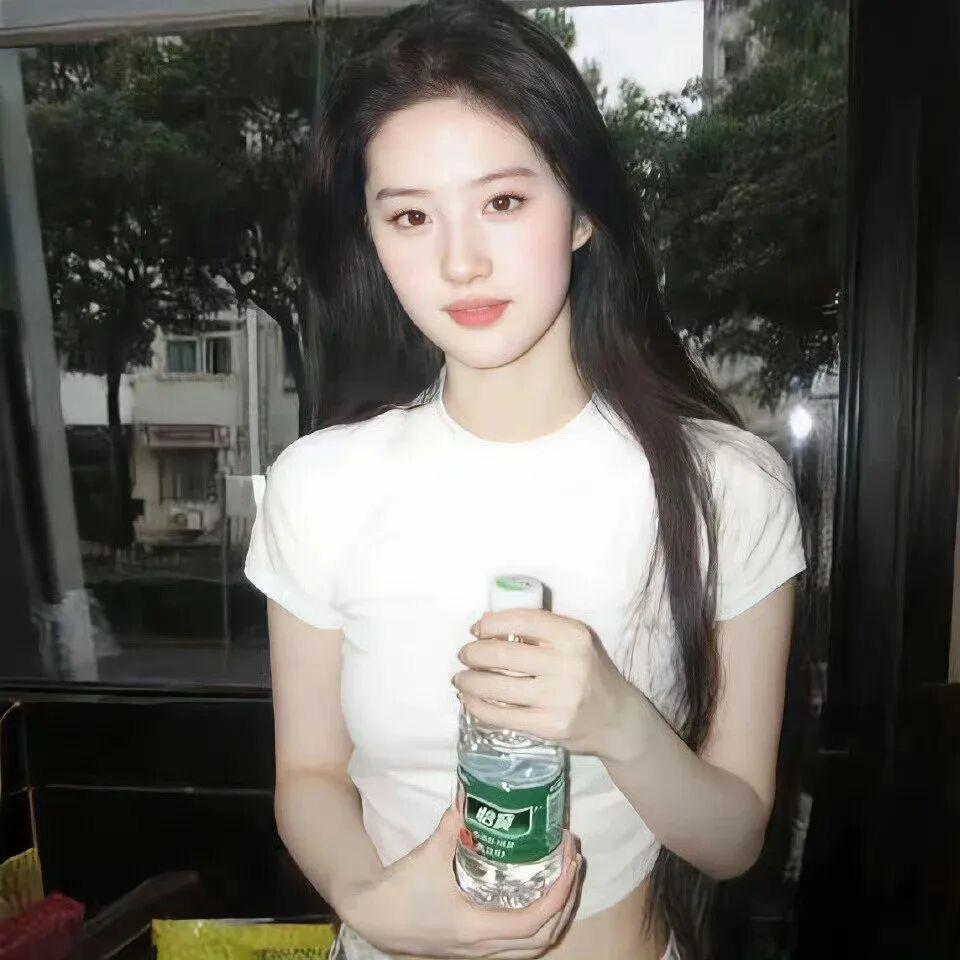 琳琳7.
