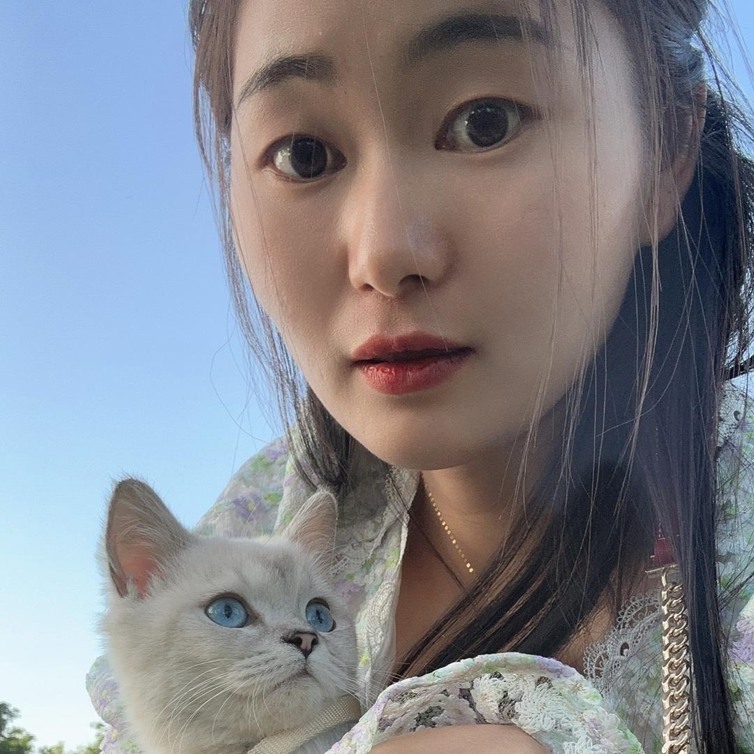 琪宝贝😘😘😘