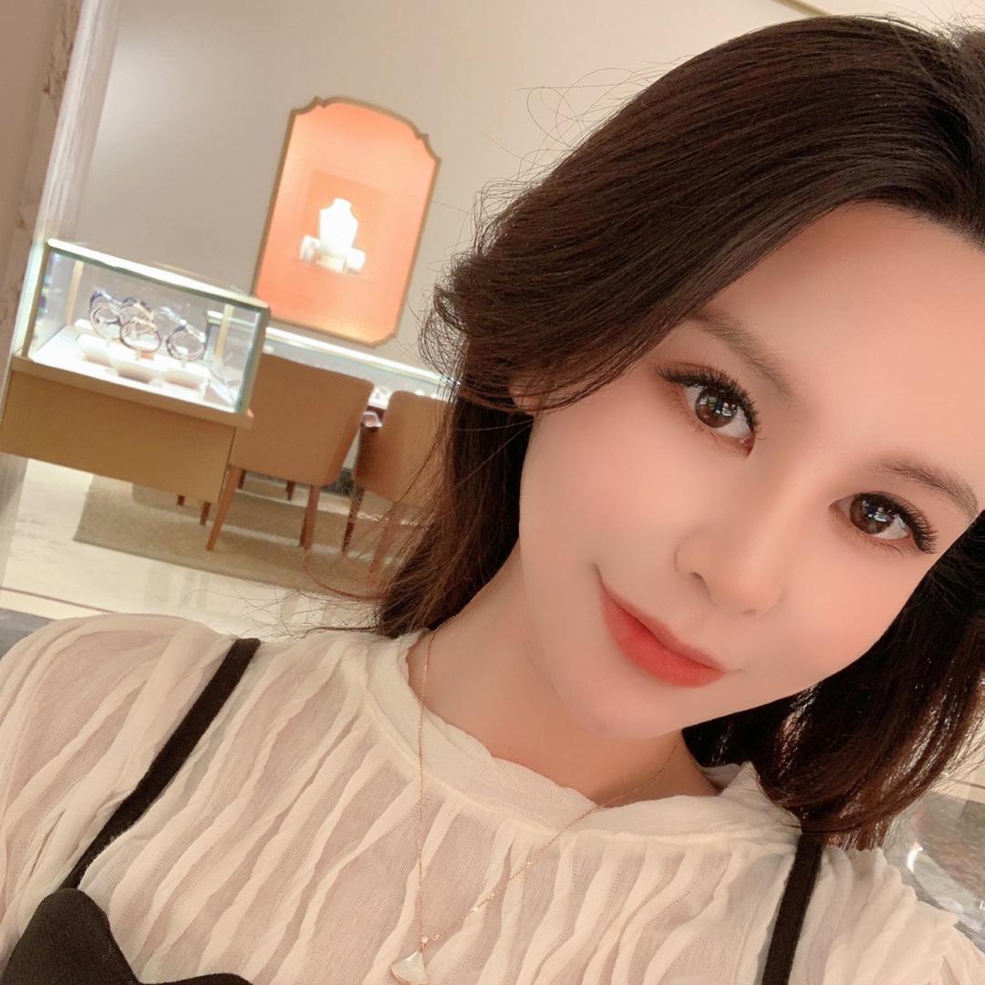 张张轻奢女装