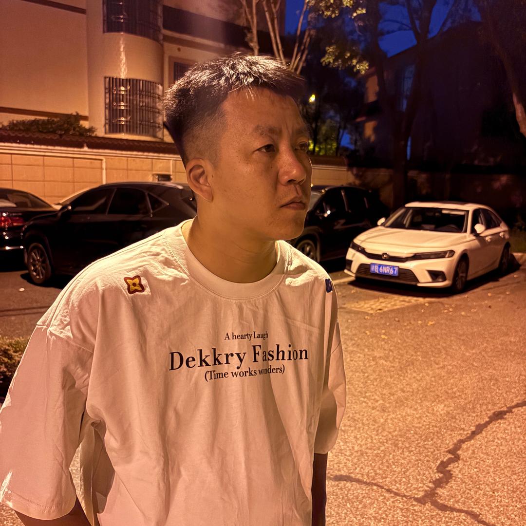 徐艺平啊.