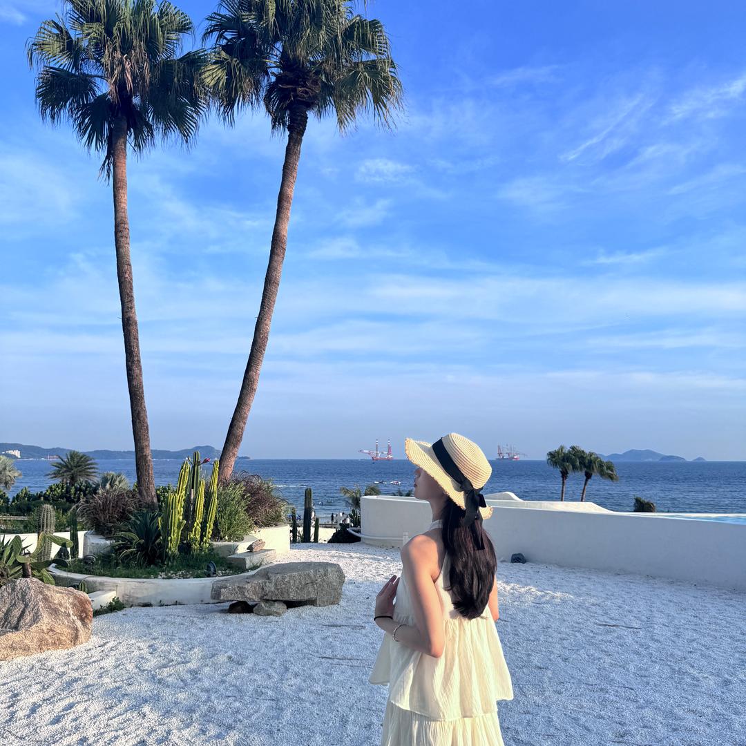 小瓶子在双月湾🏖️