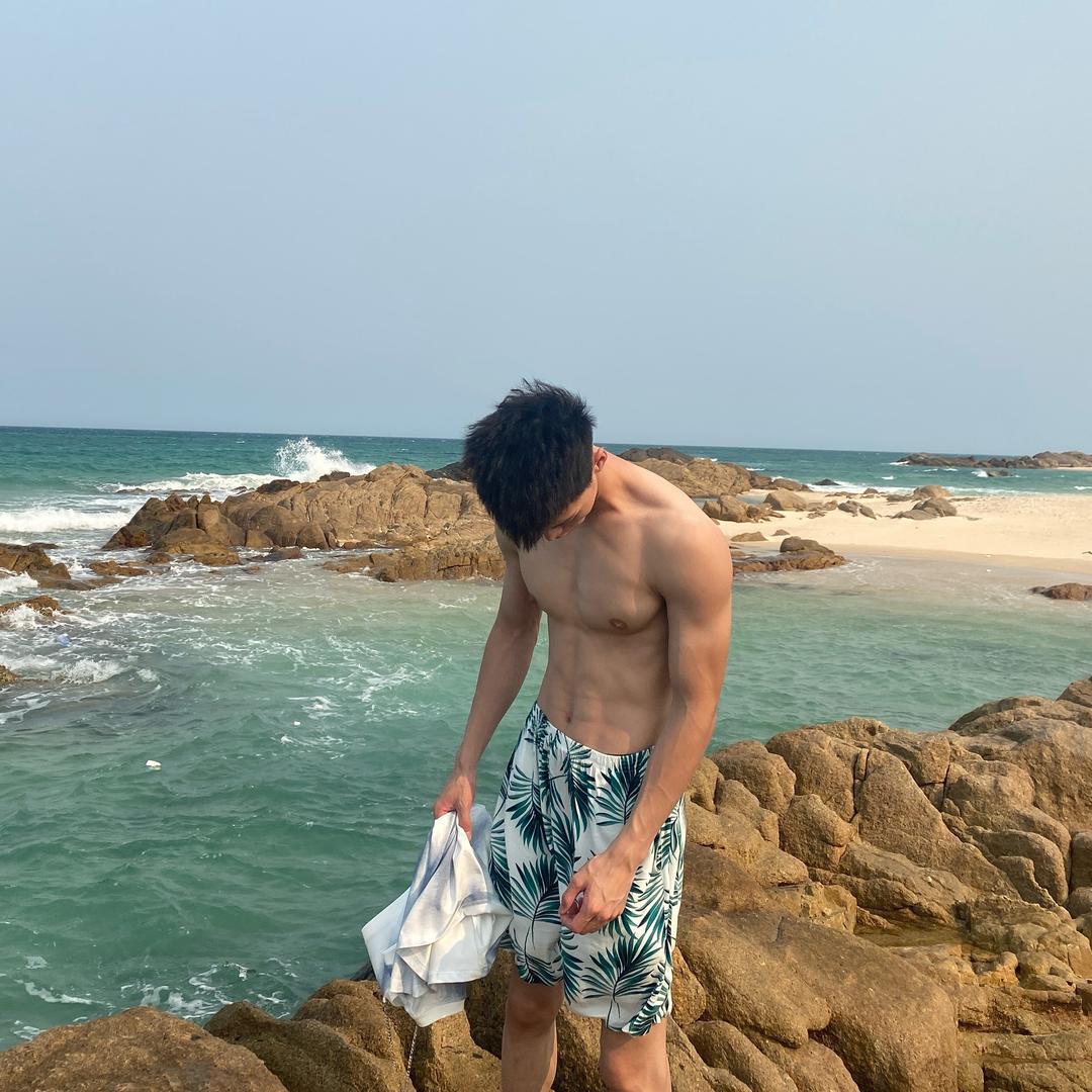 山海 　　 　　╲