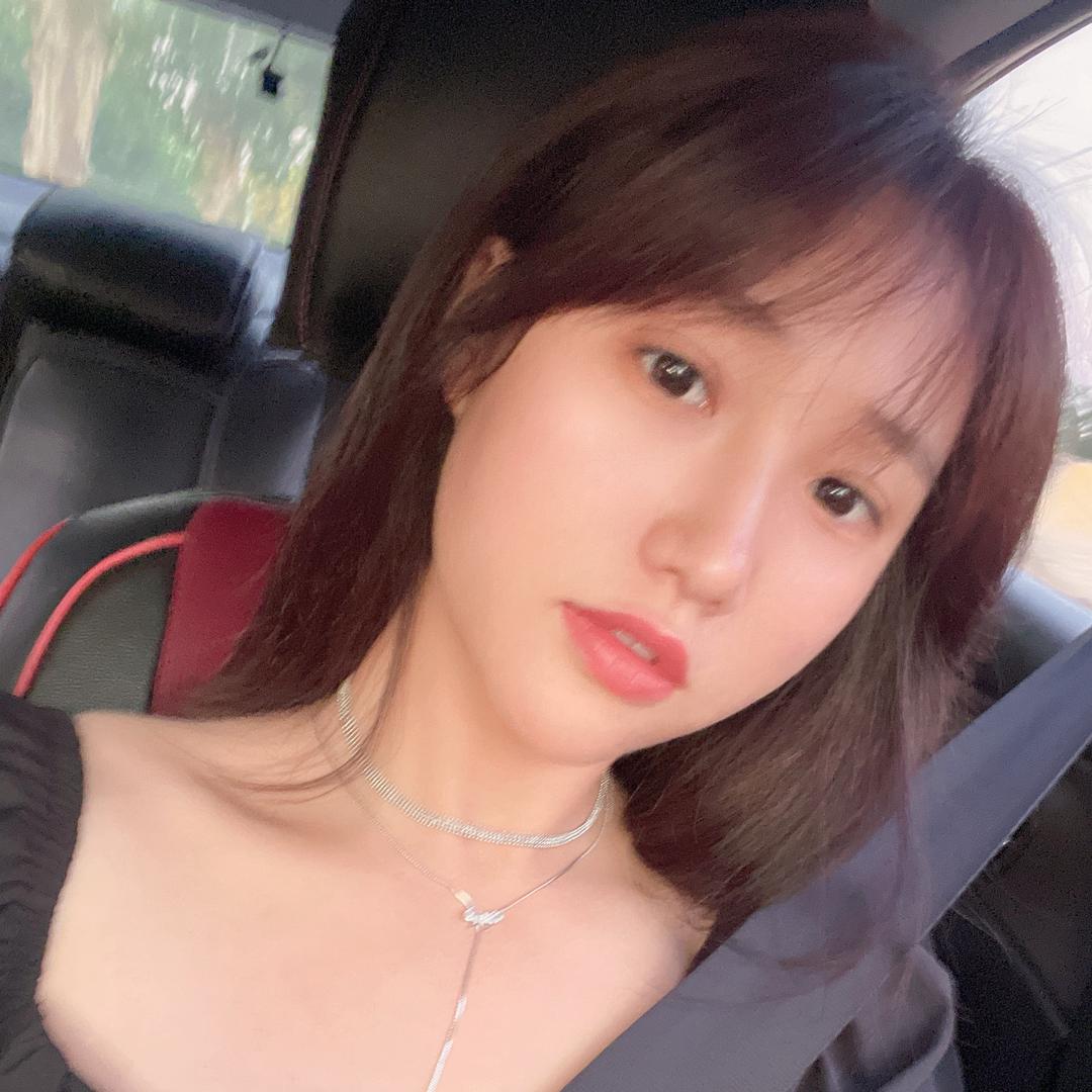 Fiona菲欧娜 淮南化妆师姗姗  官方