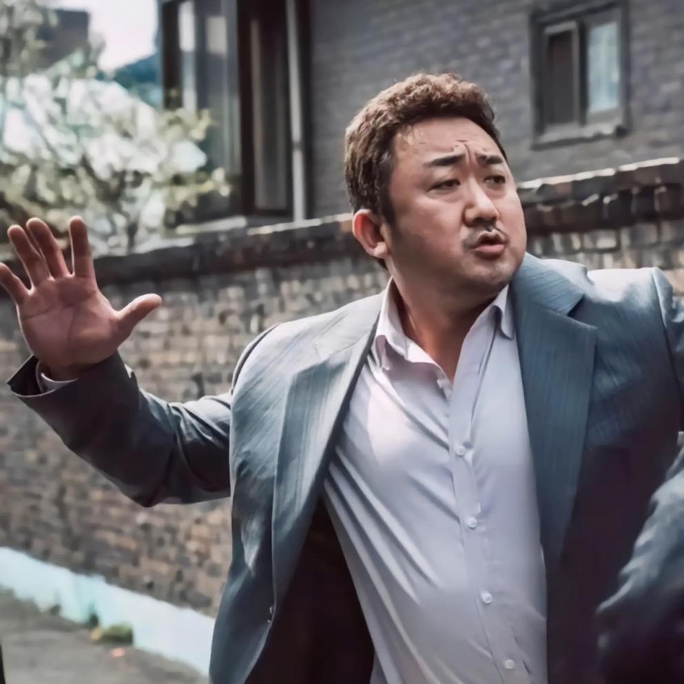 ദ്ദി(˵ •̀ ᴗ - ˵ ) ✧