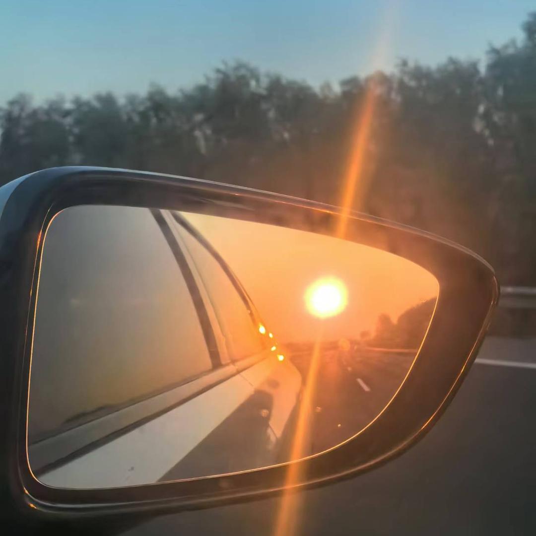 @爱唱歌的二奕🎤