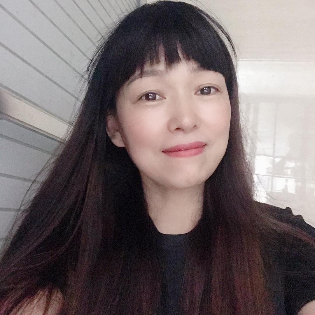 A桃子(橱窗里有好物哦）
