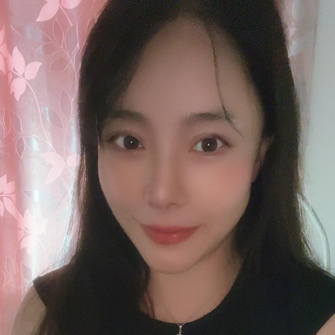 芳芳爱书法