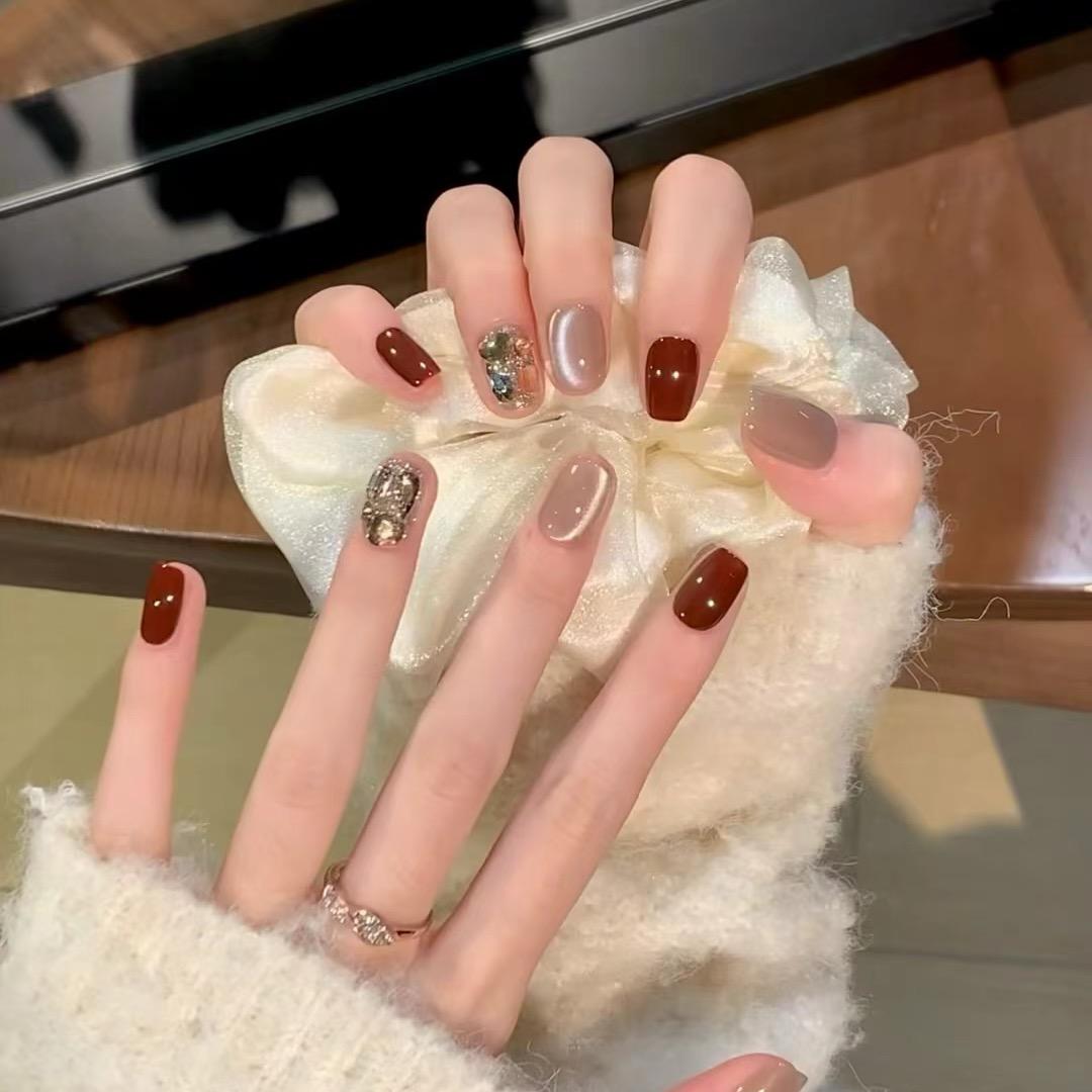 ..榴莲姐姐美甲
