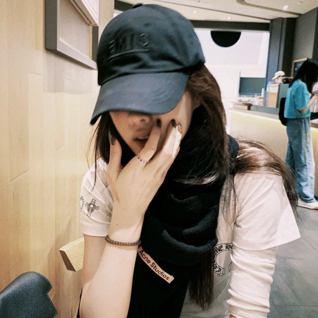 Yuzi