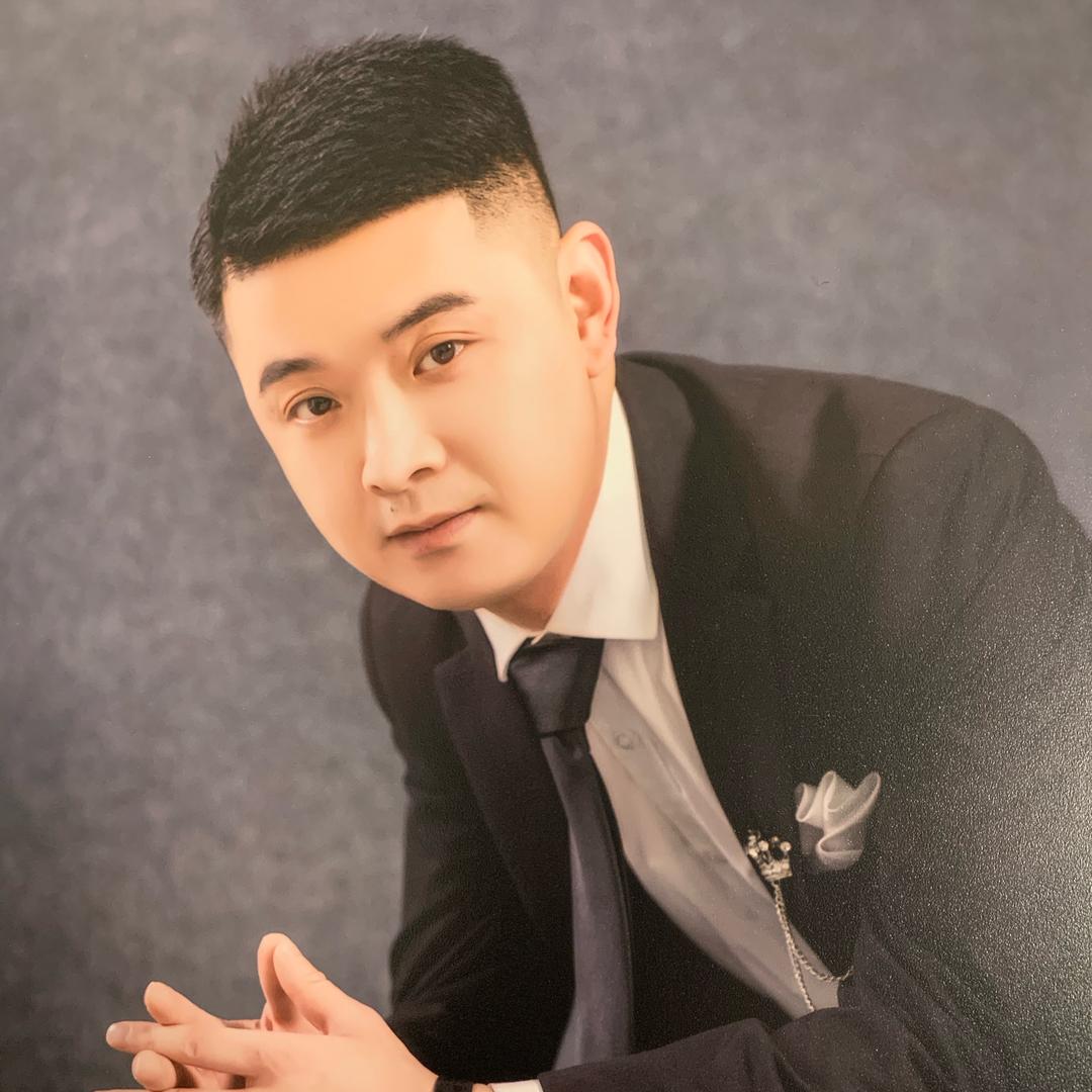 房东东