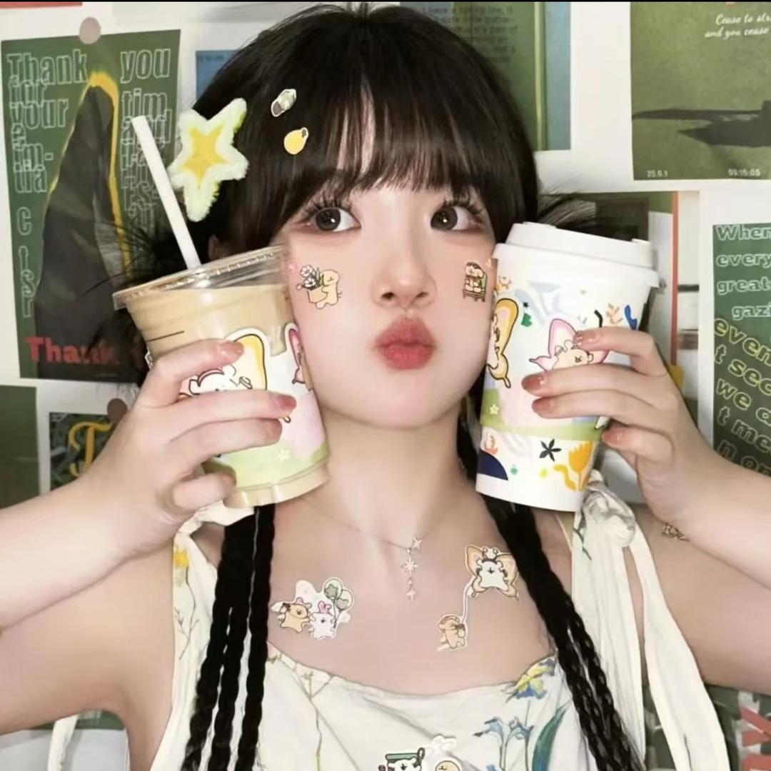 一口七个奶团子