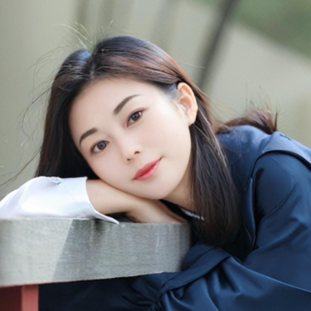 英💕子