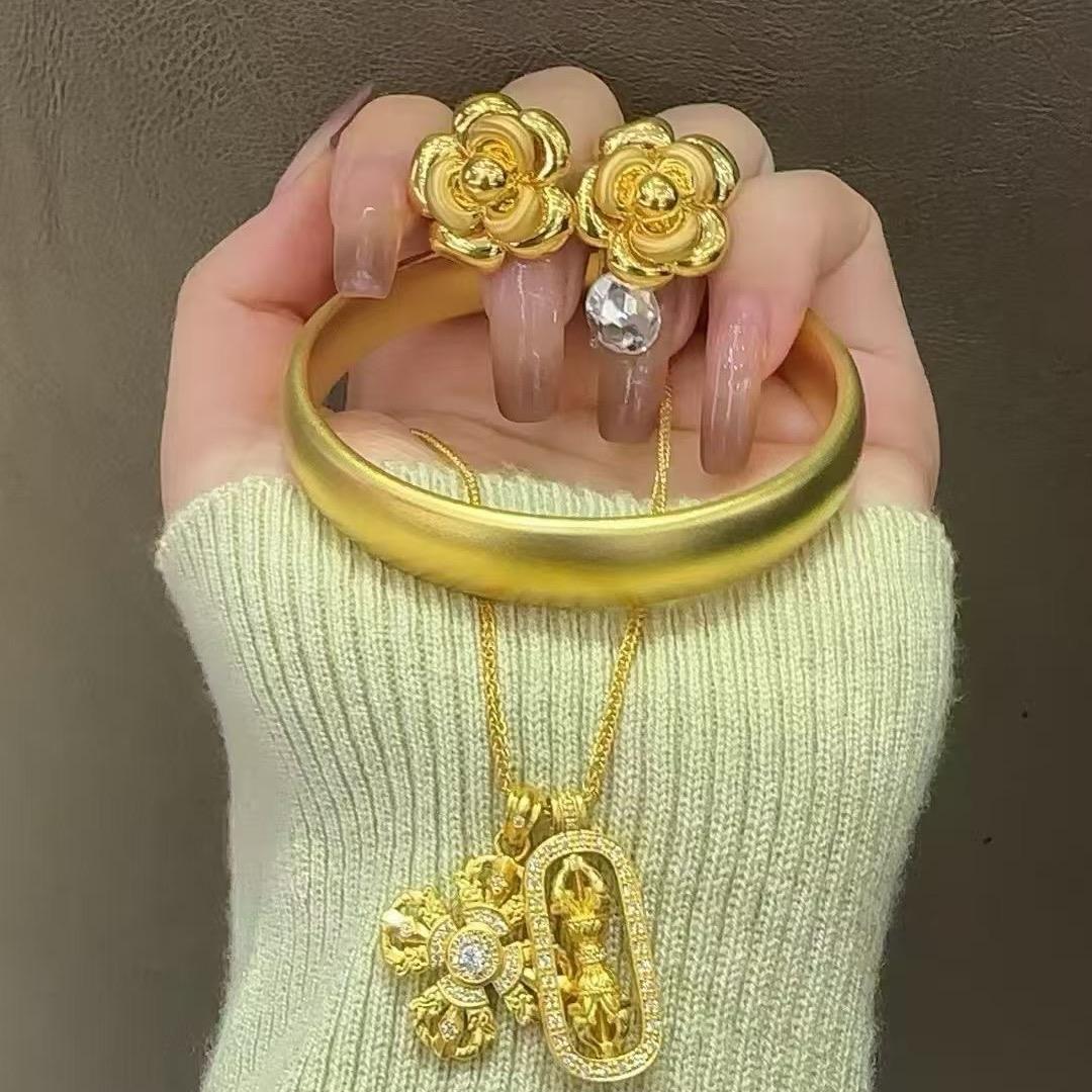 金多银多黄金批发晶晶