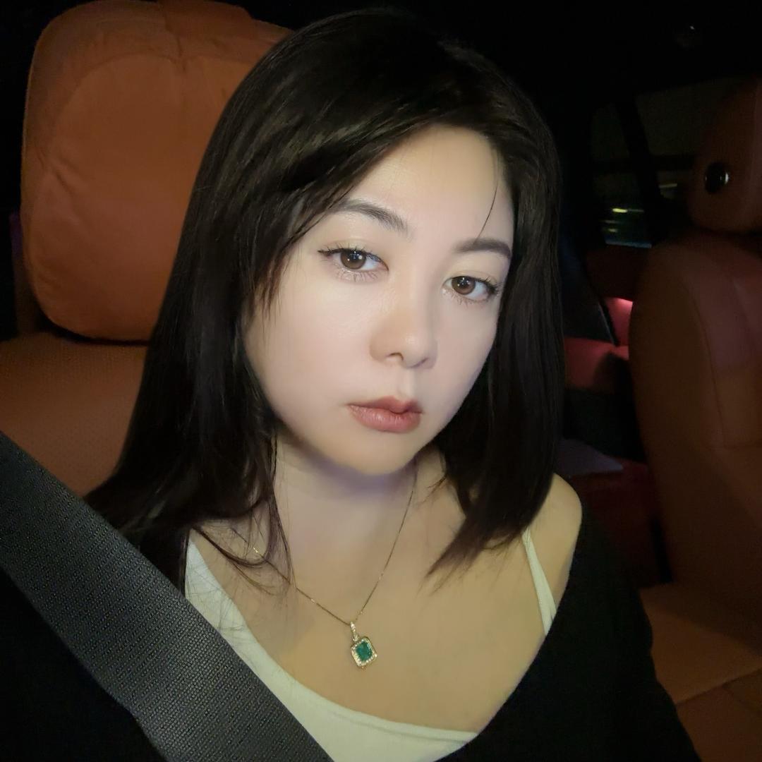 敏敏特穆尔