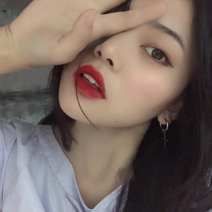 @百世可爱👀