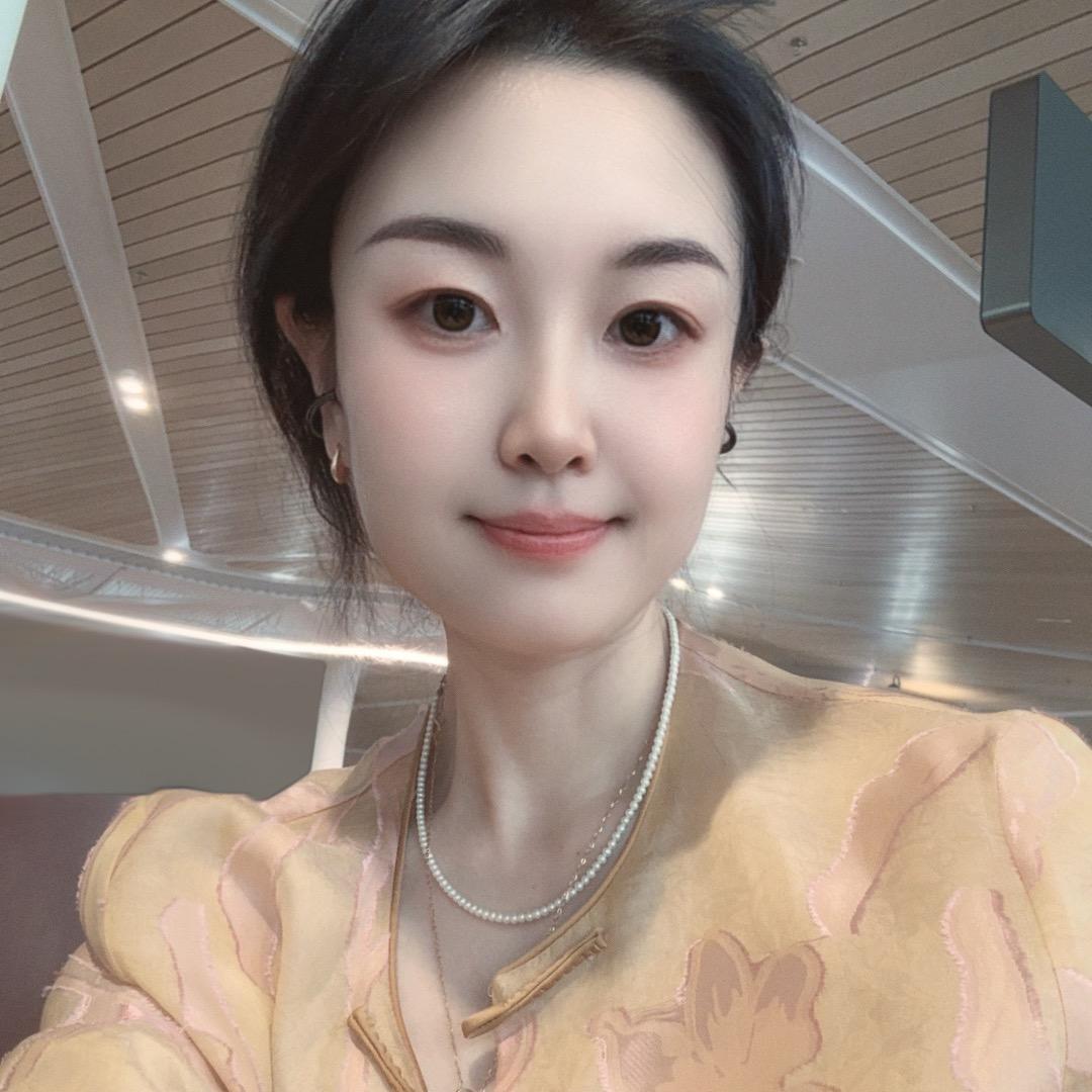 艾尚雪时尚女装～金羽杰羽绒服