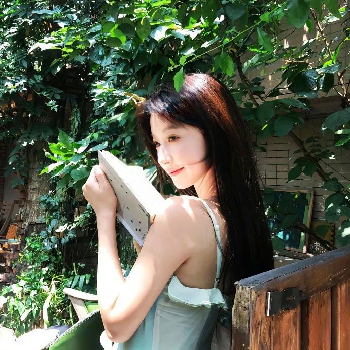 发财致富美少女