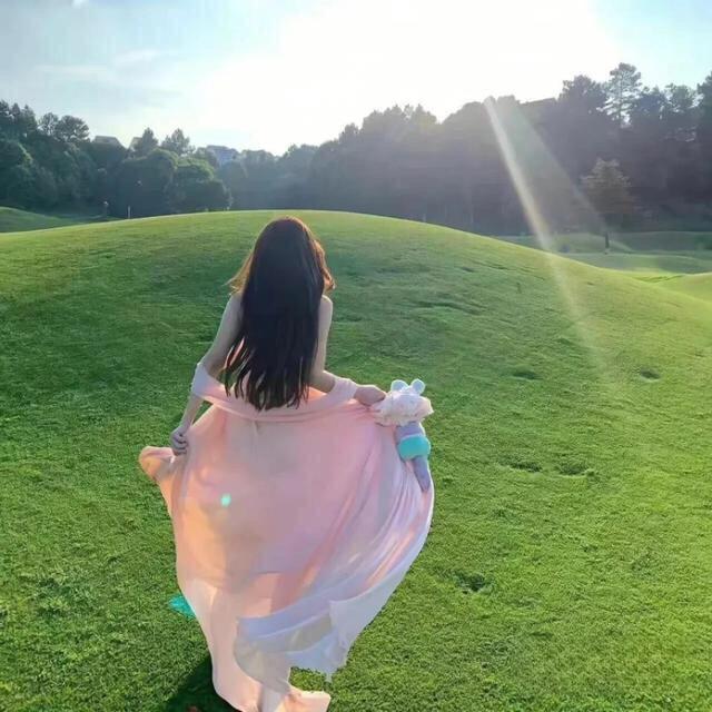红欣服饰