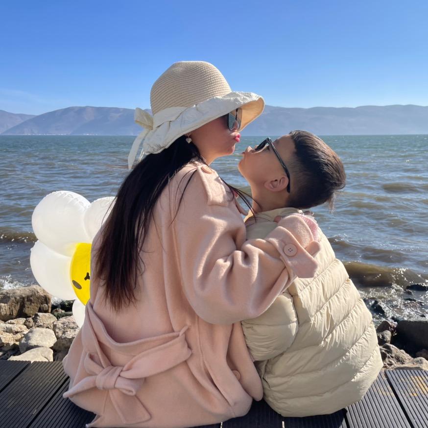 雅安市雨城区漫野花店