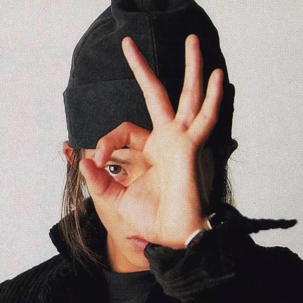 咬了布丁的蚊子