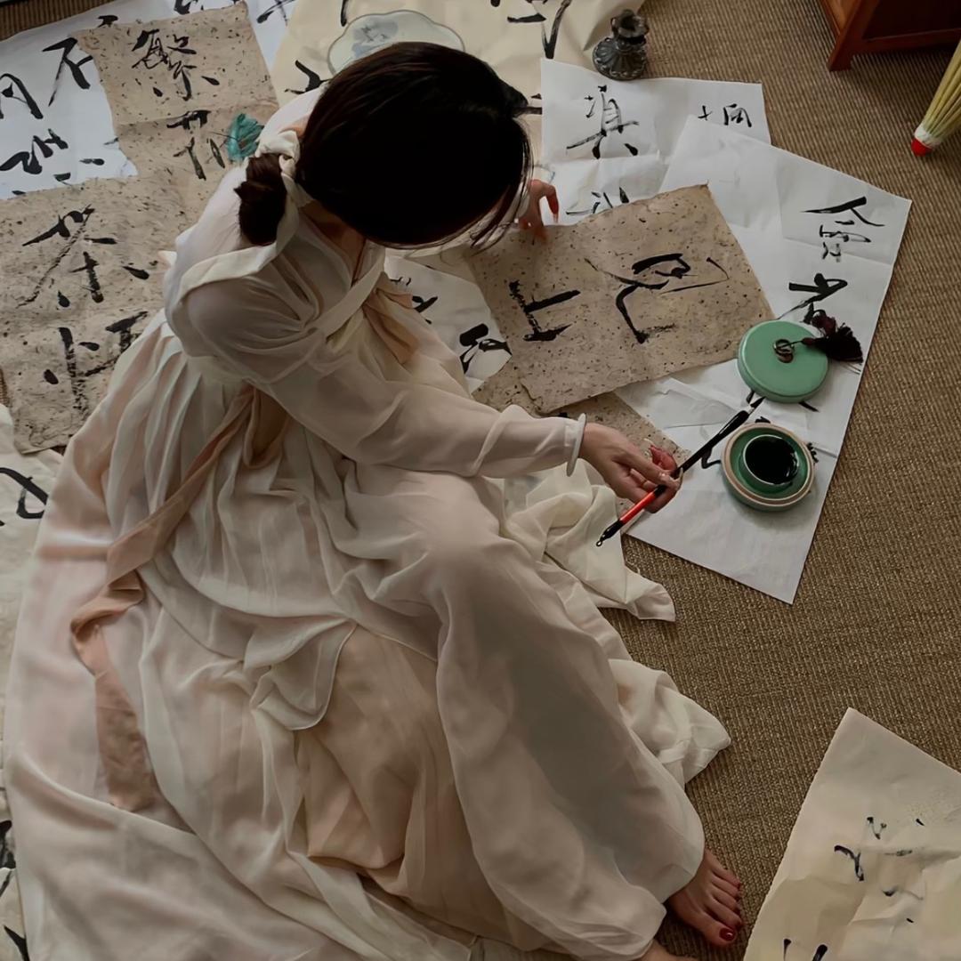 逐梦纪服装