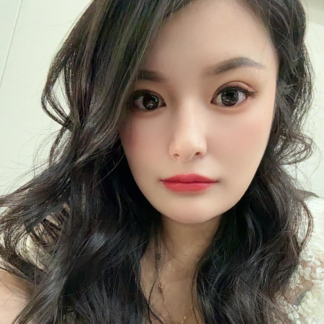 做自己的光^_^