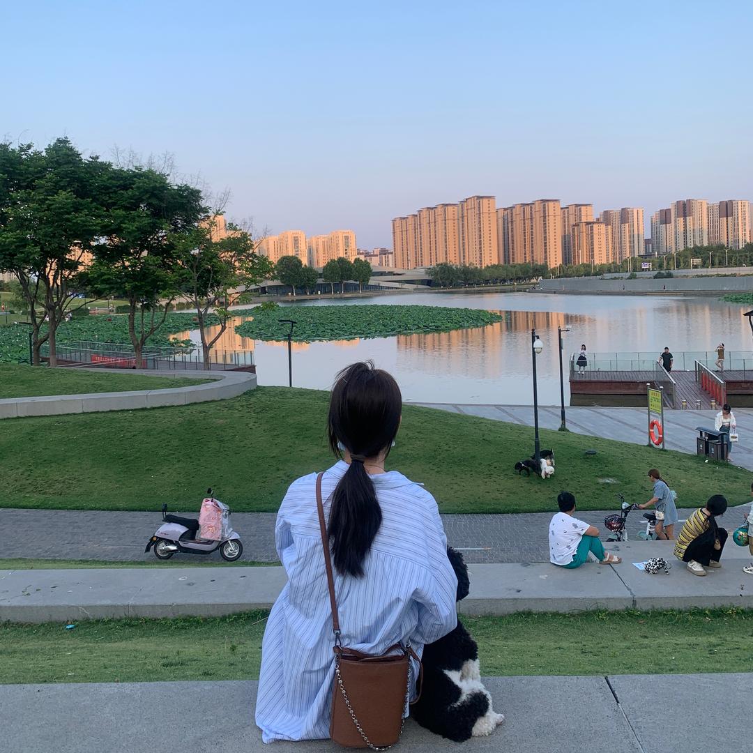 奇闻异事说