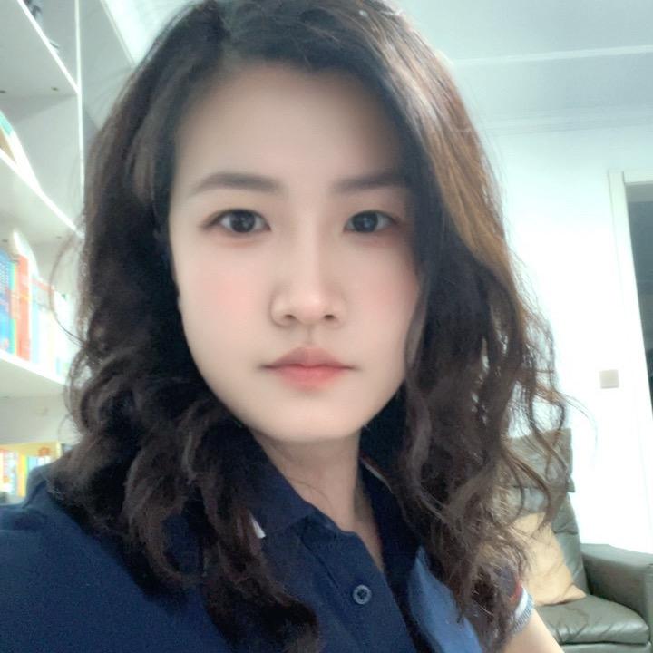 小蜜蜂（首播晚23:30）