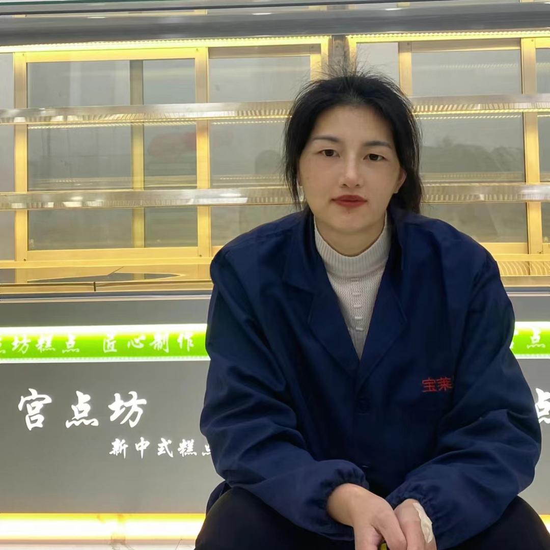 华姐糕点柜订制厂家