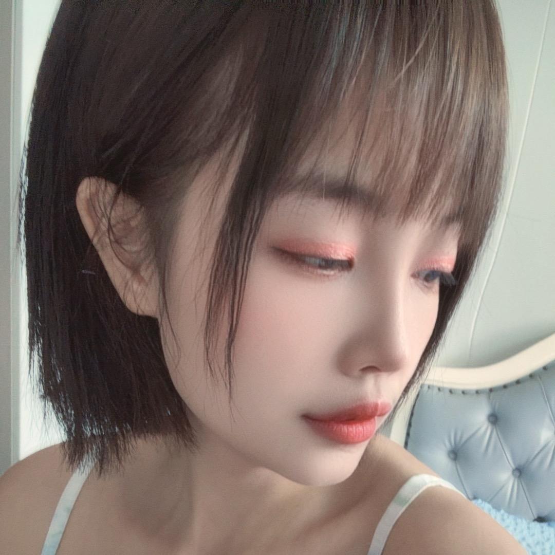 云H的小姐姐