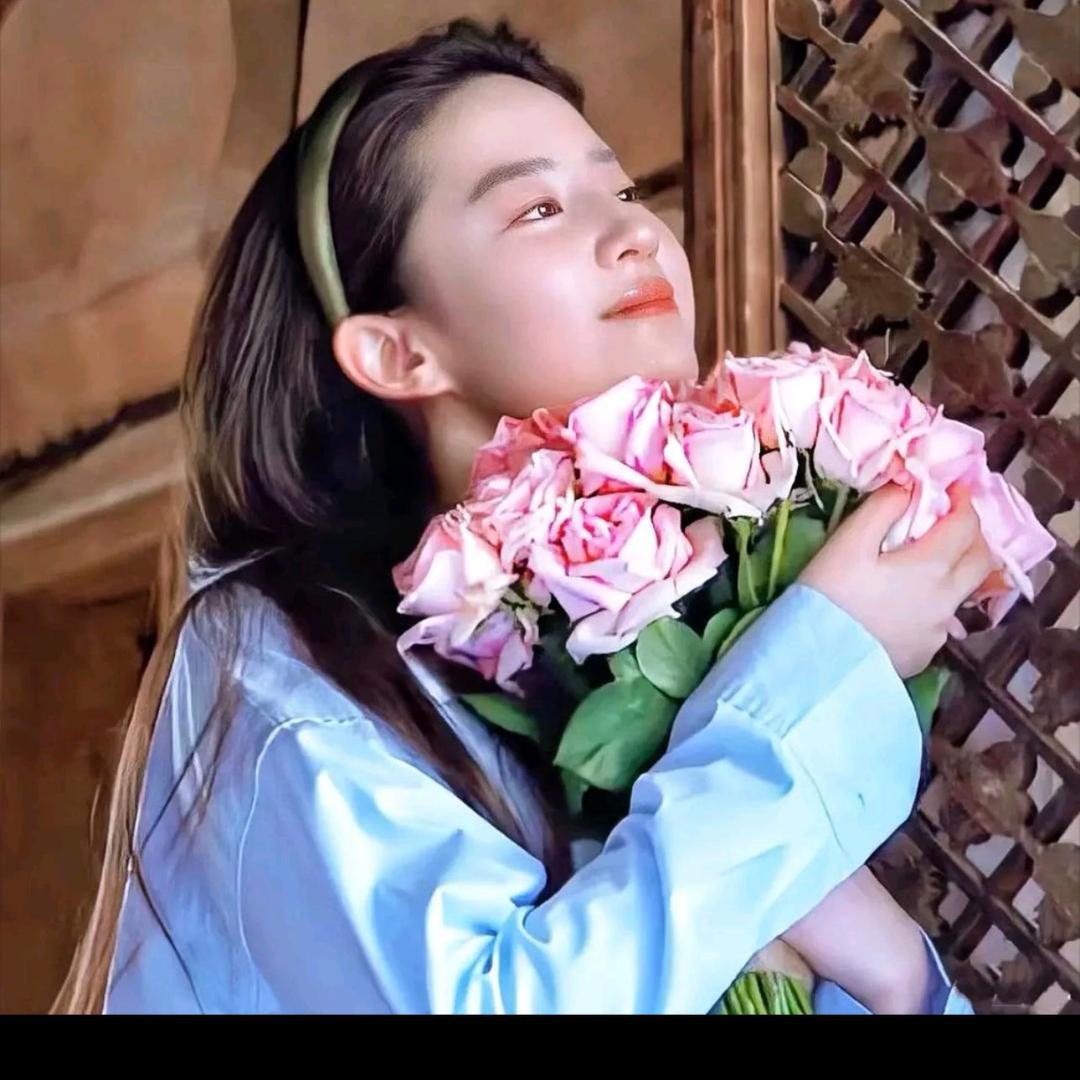 超级爱吃香菜🧚🏻‍♀️