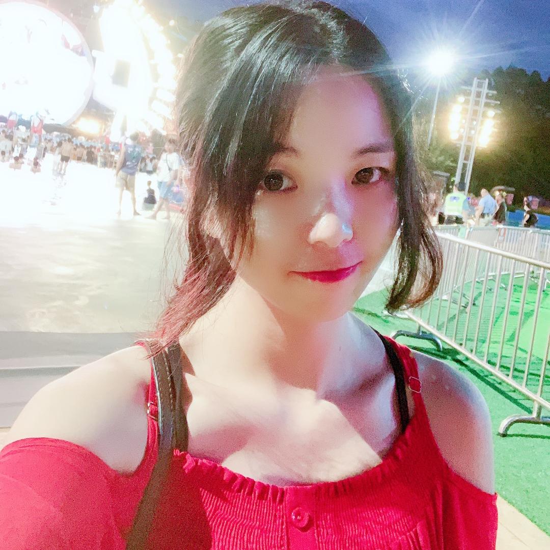 小美妞