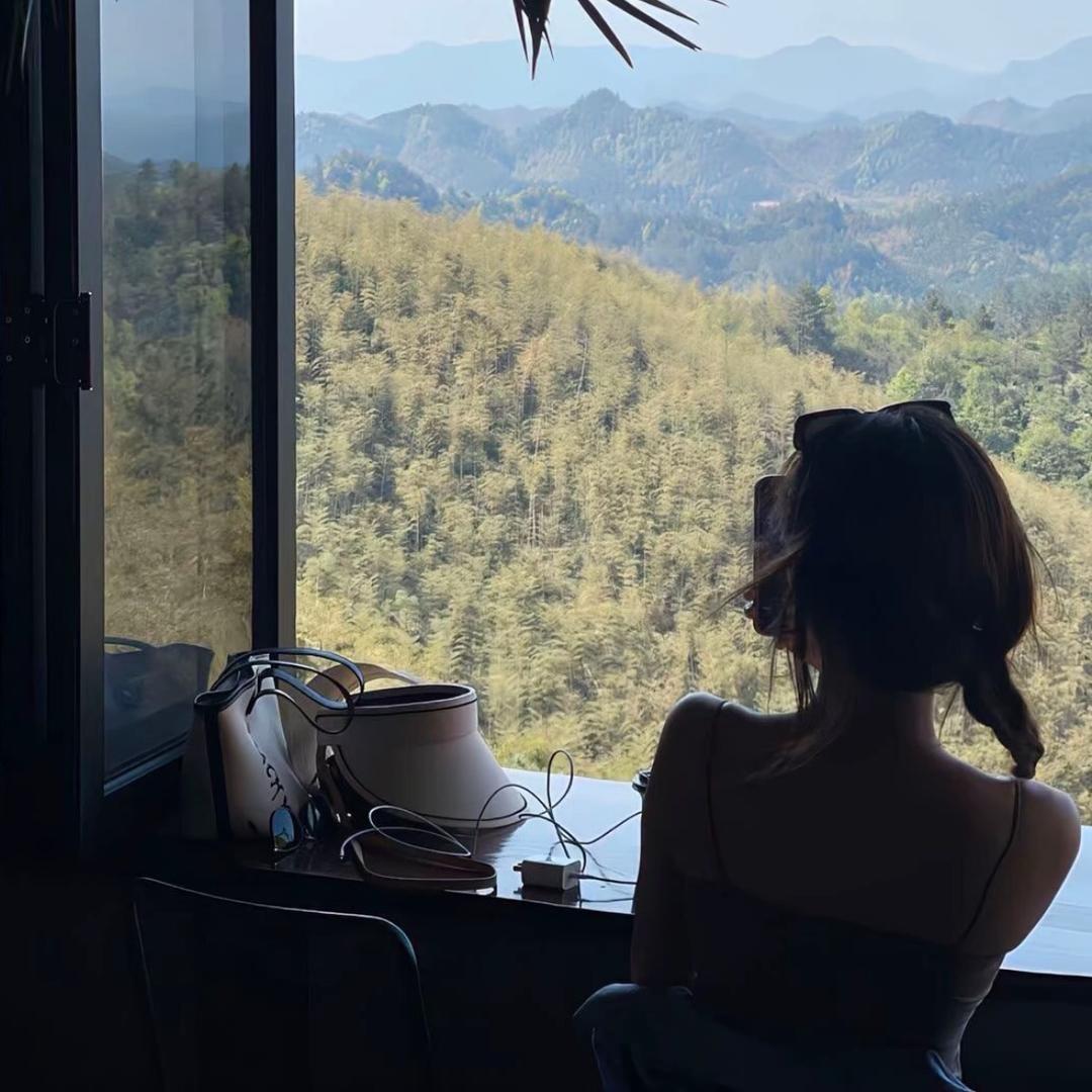 笑笑呀.