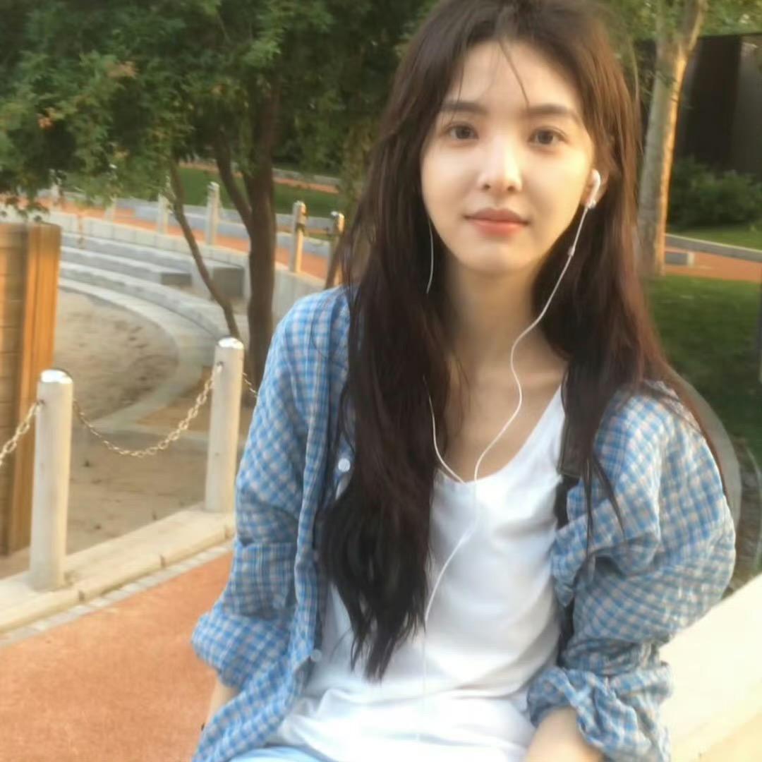 娜娜 金财企服（山东）