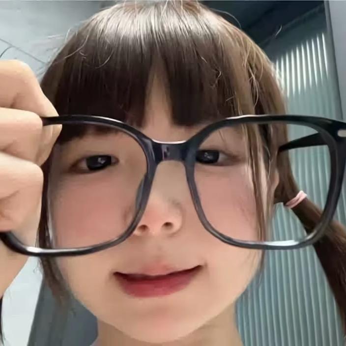 QQ月