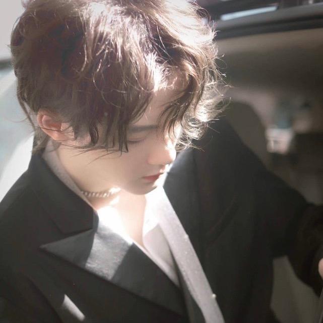 平平无奇的热心市民