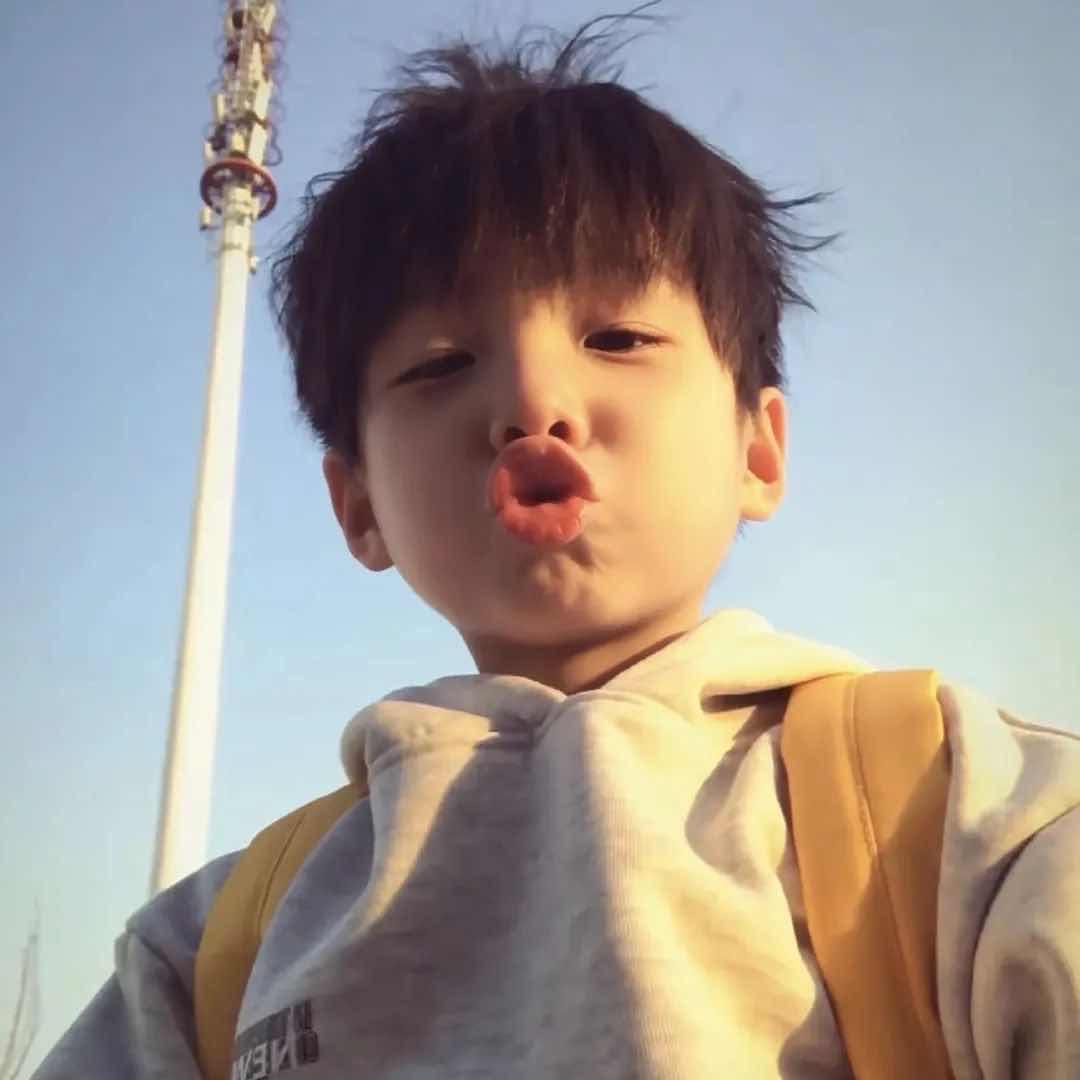 小張  、