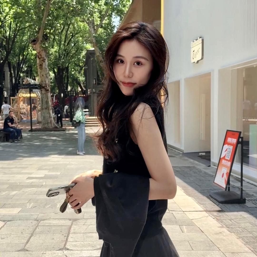 爱喝珍珠奶茶🧋