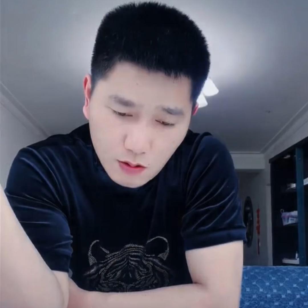 黄主任1⃣