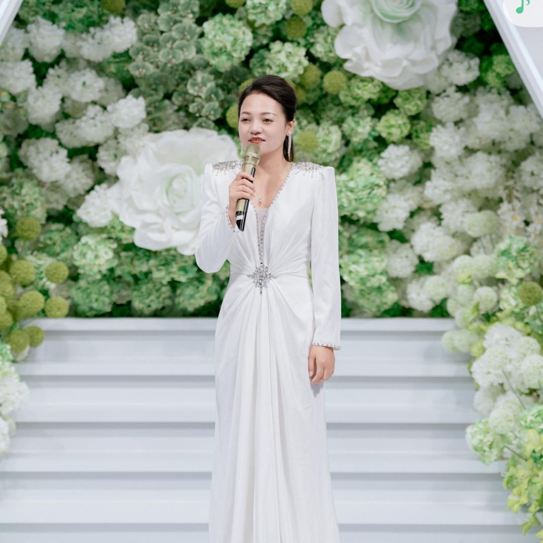 婚礼主持【马燕】