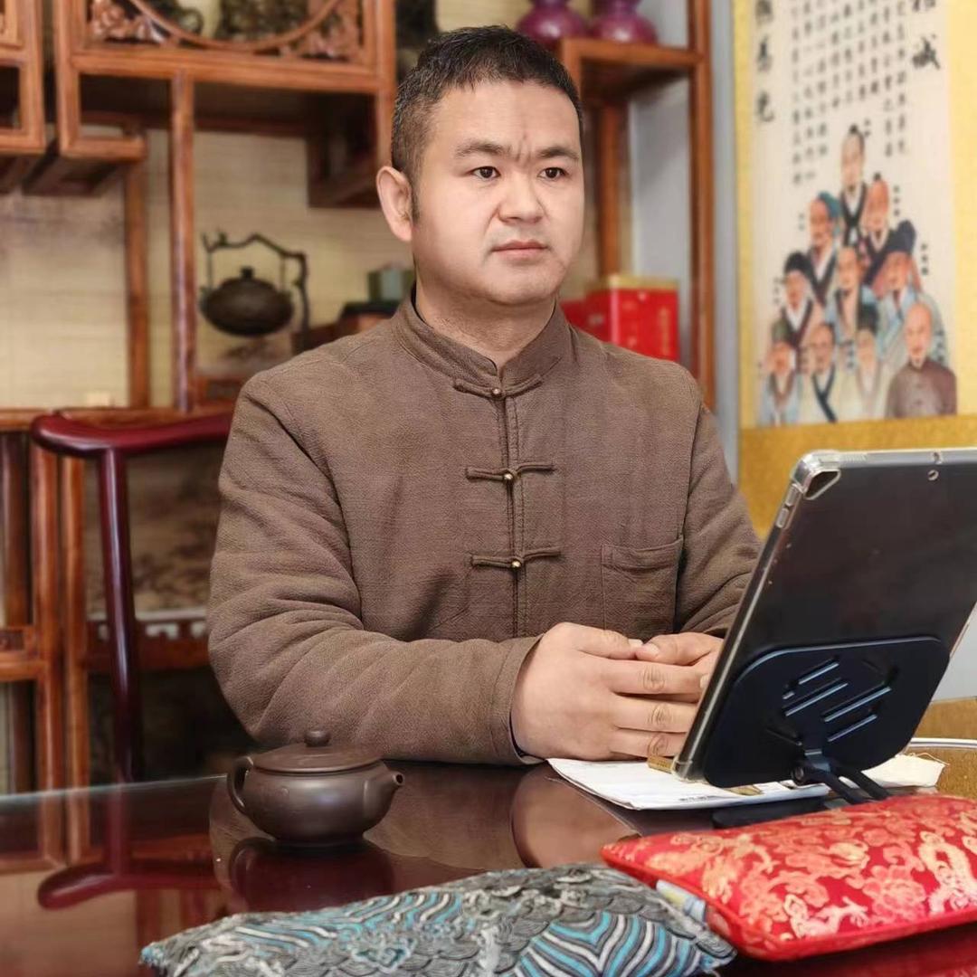 杨氏双手把～脉；