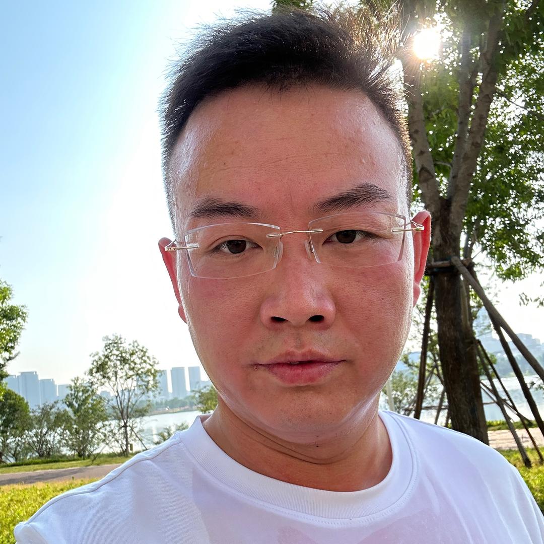 粮油团长闫晨