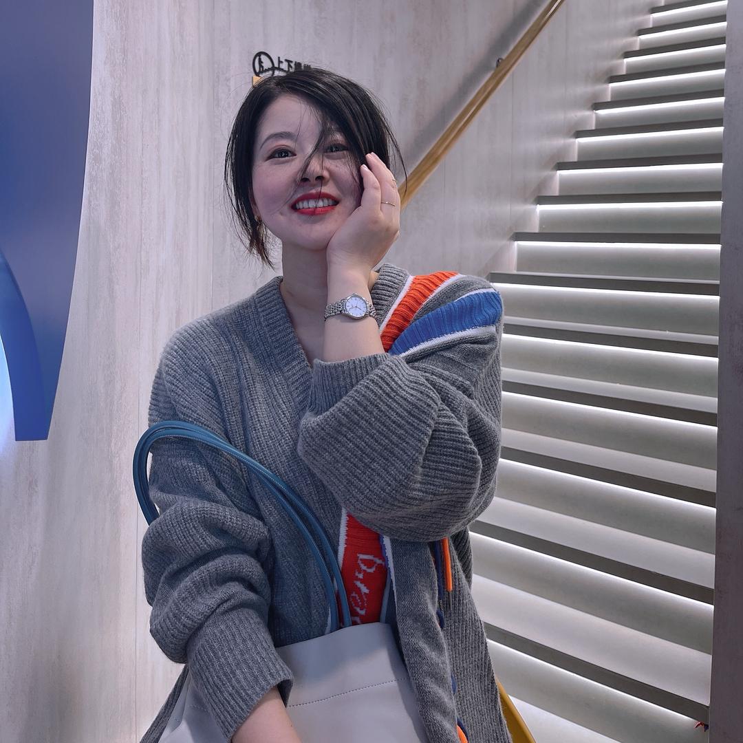 张张张张小姐
