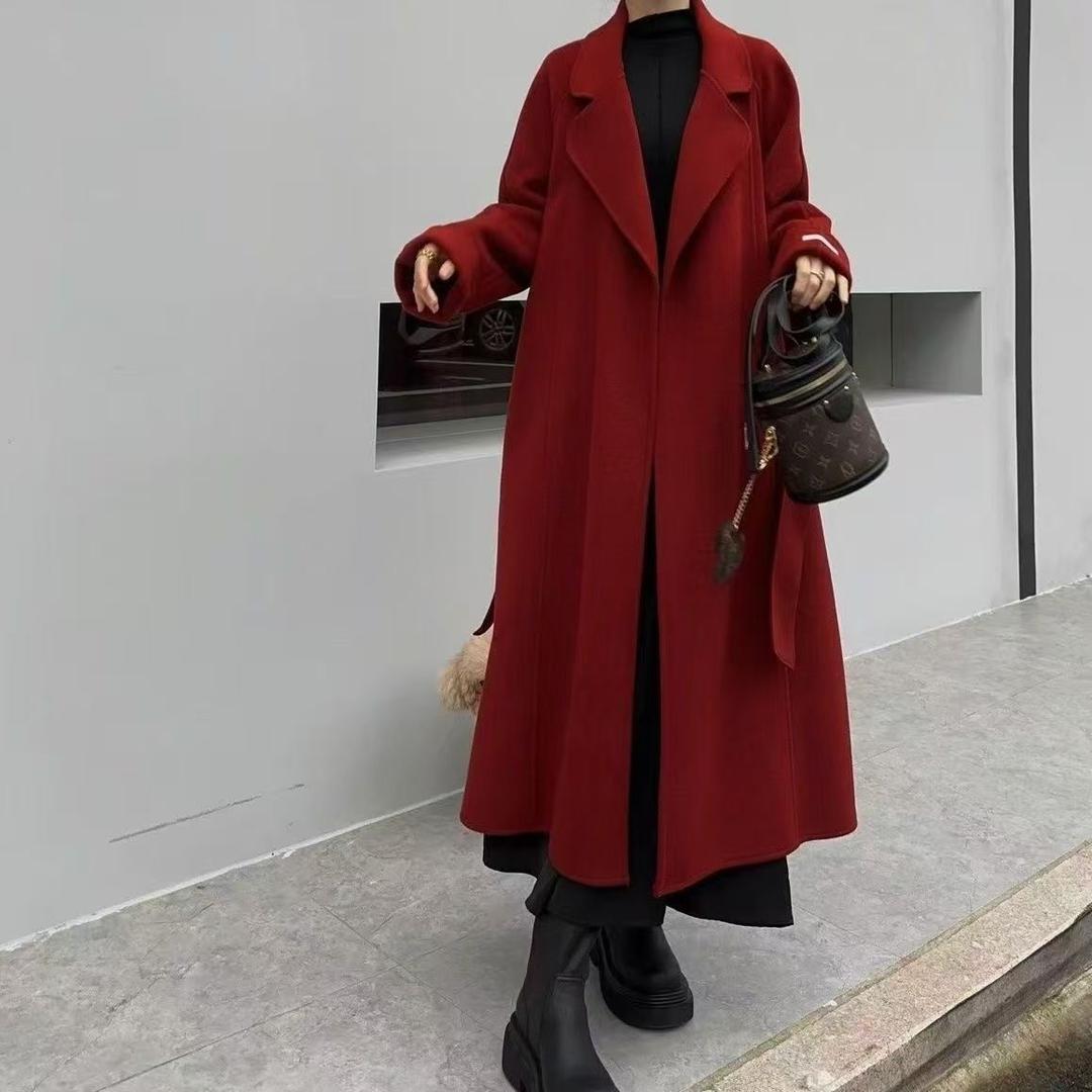 俊梦亚女装工厂店