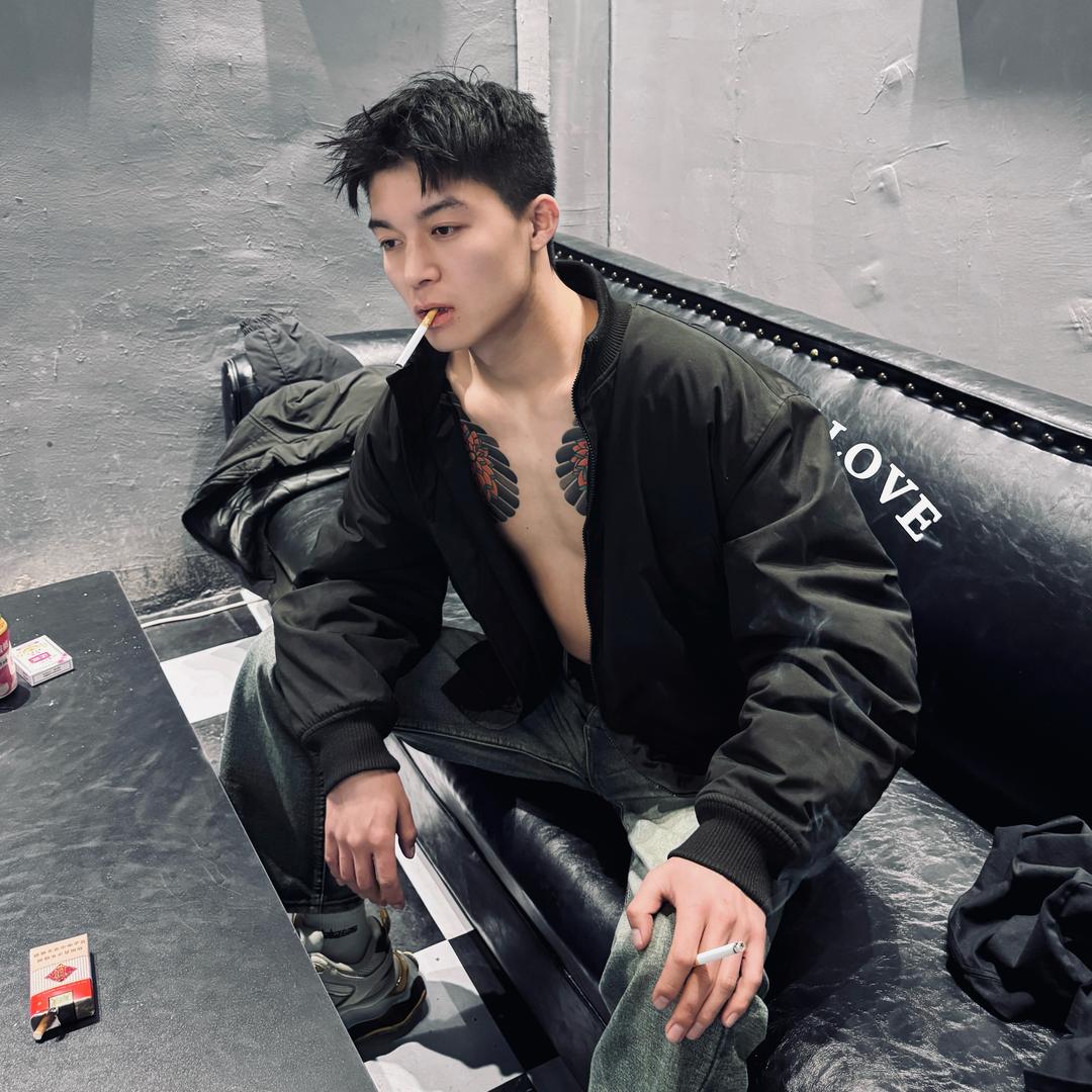 岷县纹身师·彫林