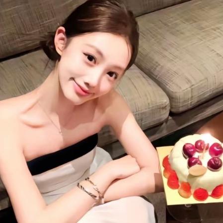 阿尔史洛🧚🏻‍♀️.