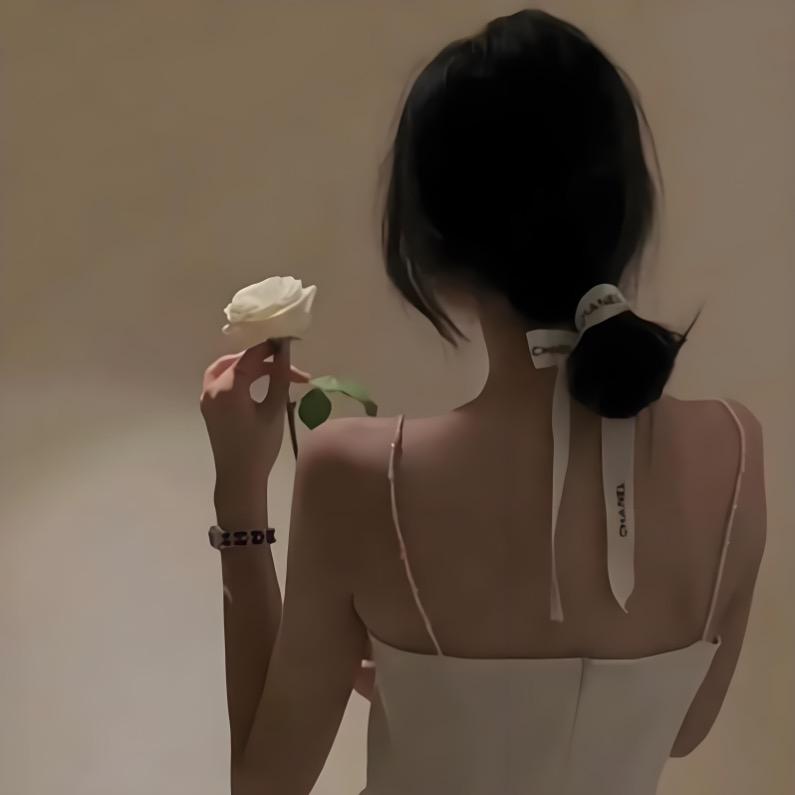 穆白☞001
