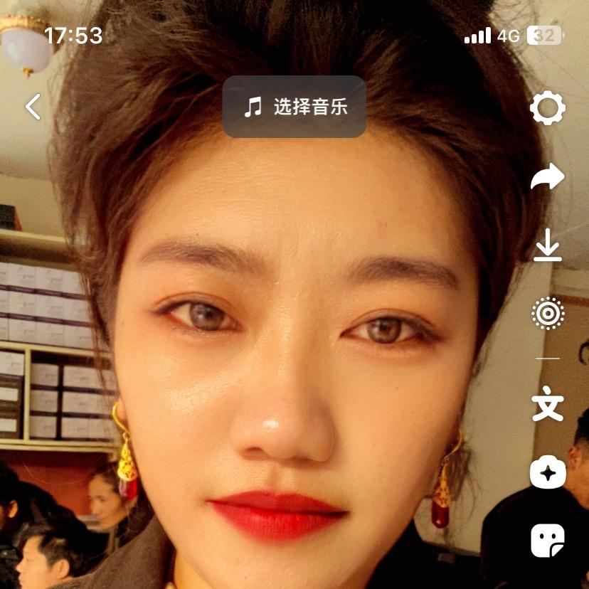 卓玛38498925674 384989