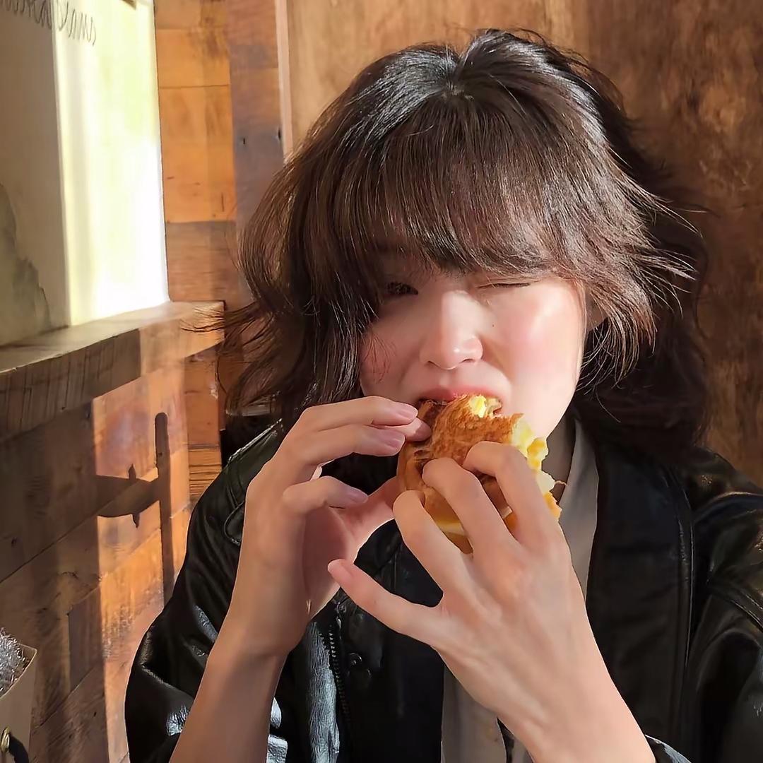 甲饱辽🍔