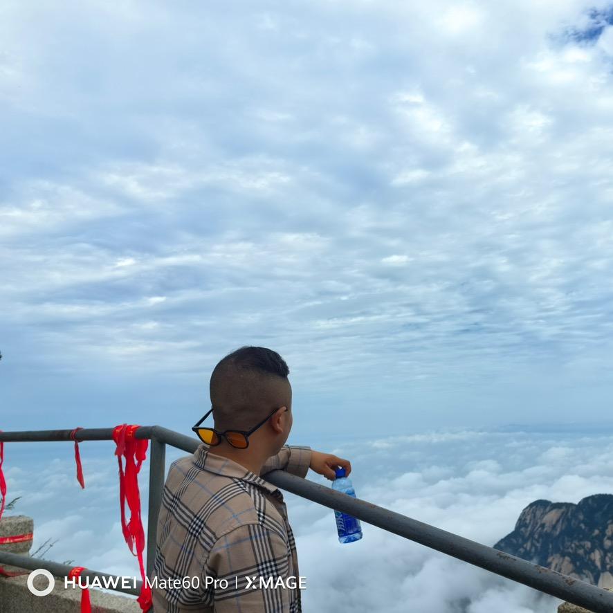 竹溪宏盛汽车沈(高价收车)